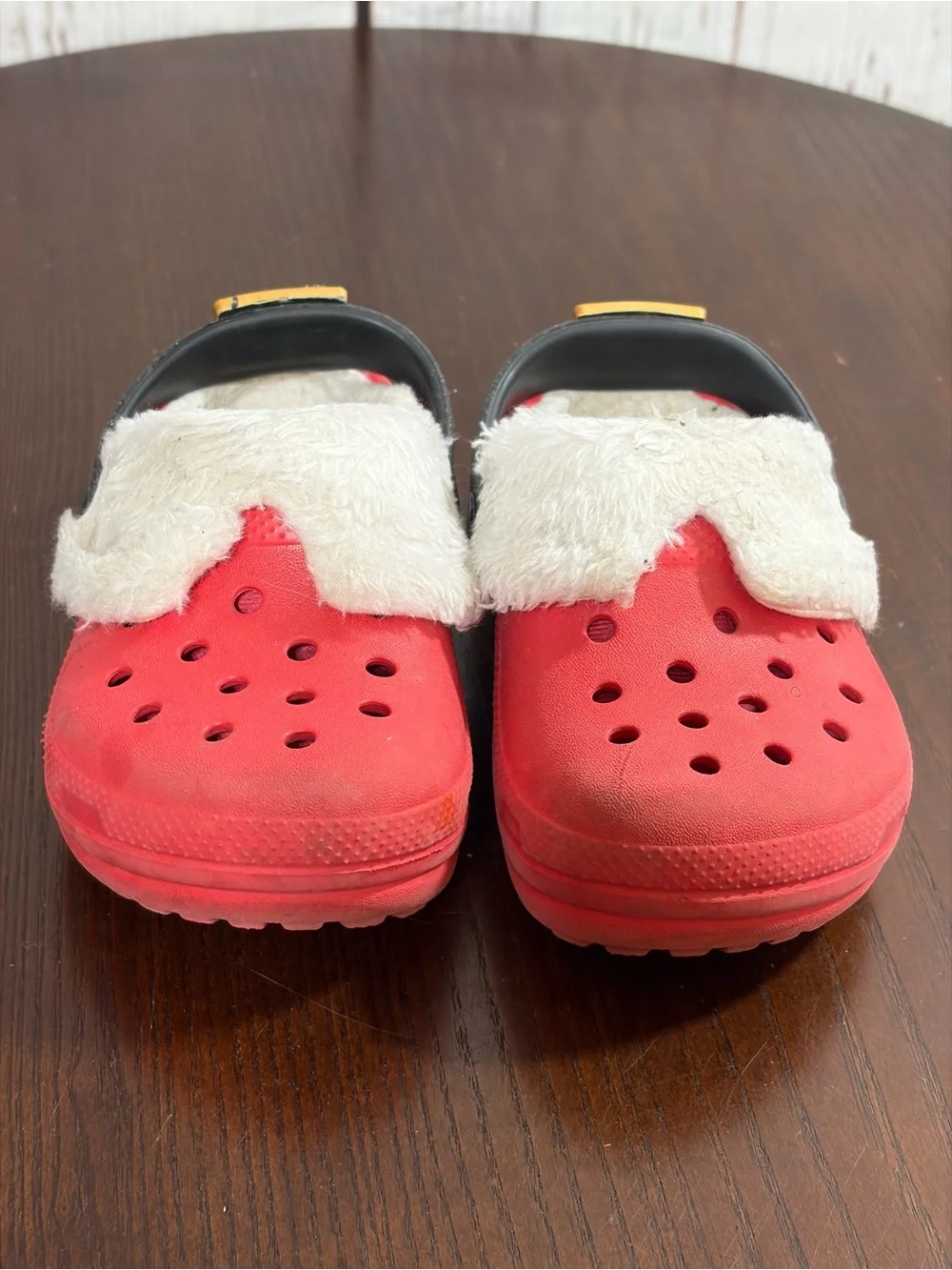 Crocs Santa Kids Red Fleece-Lined Slip-On Clogs C7